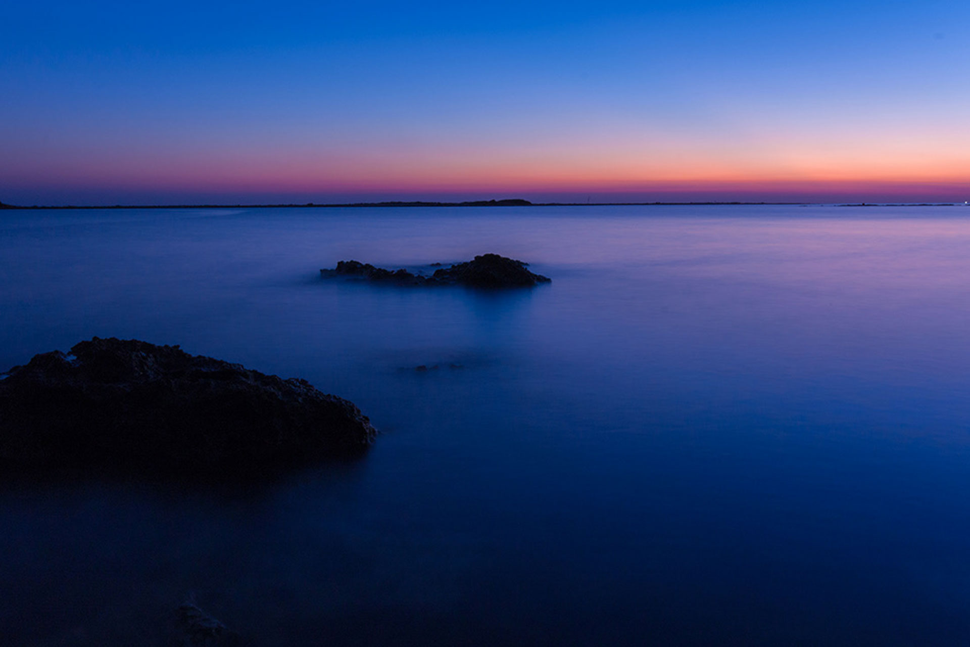 bg_testimonial-amare-salento bg_testimonial-amare-salento